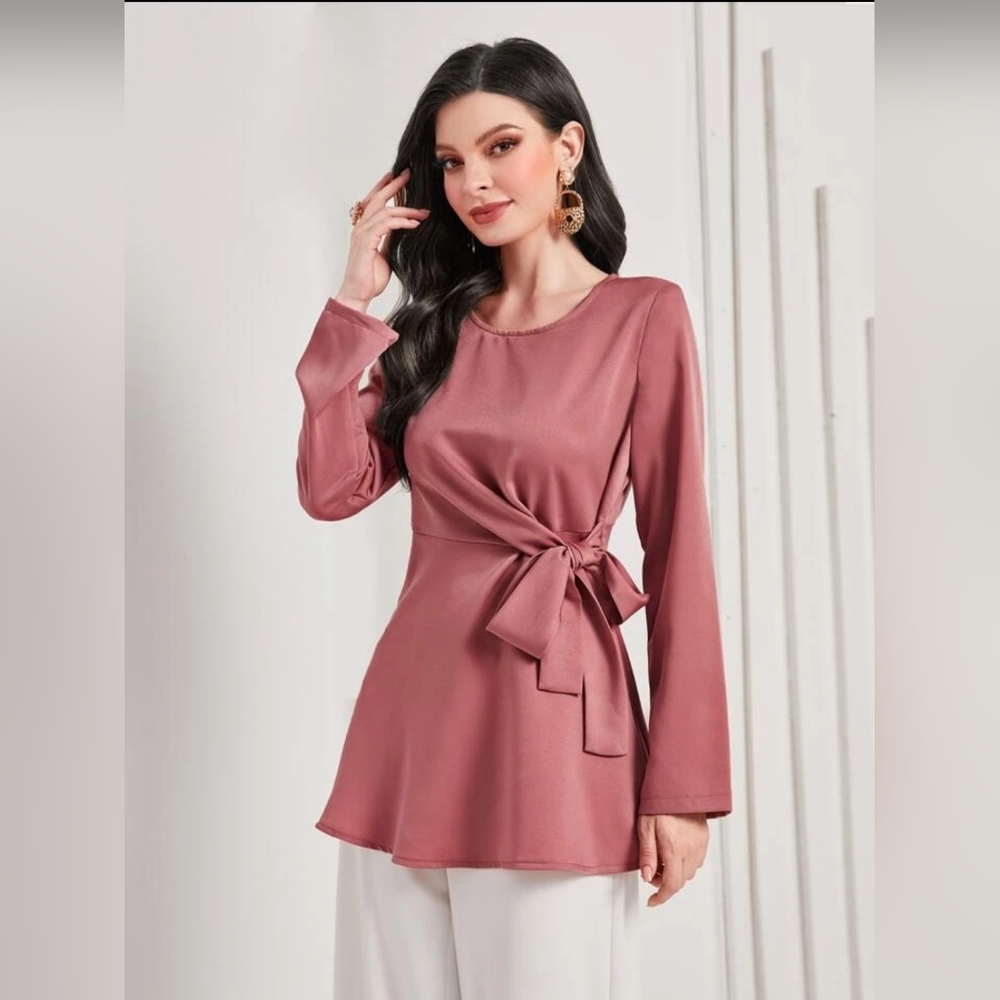 SHEIN Modely Solid Knot Side Blouse | Size L